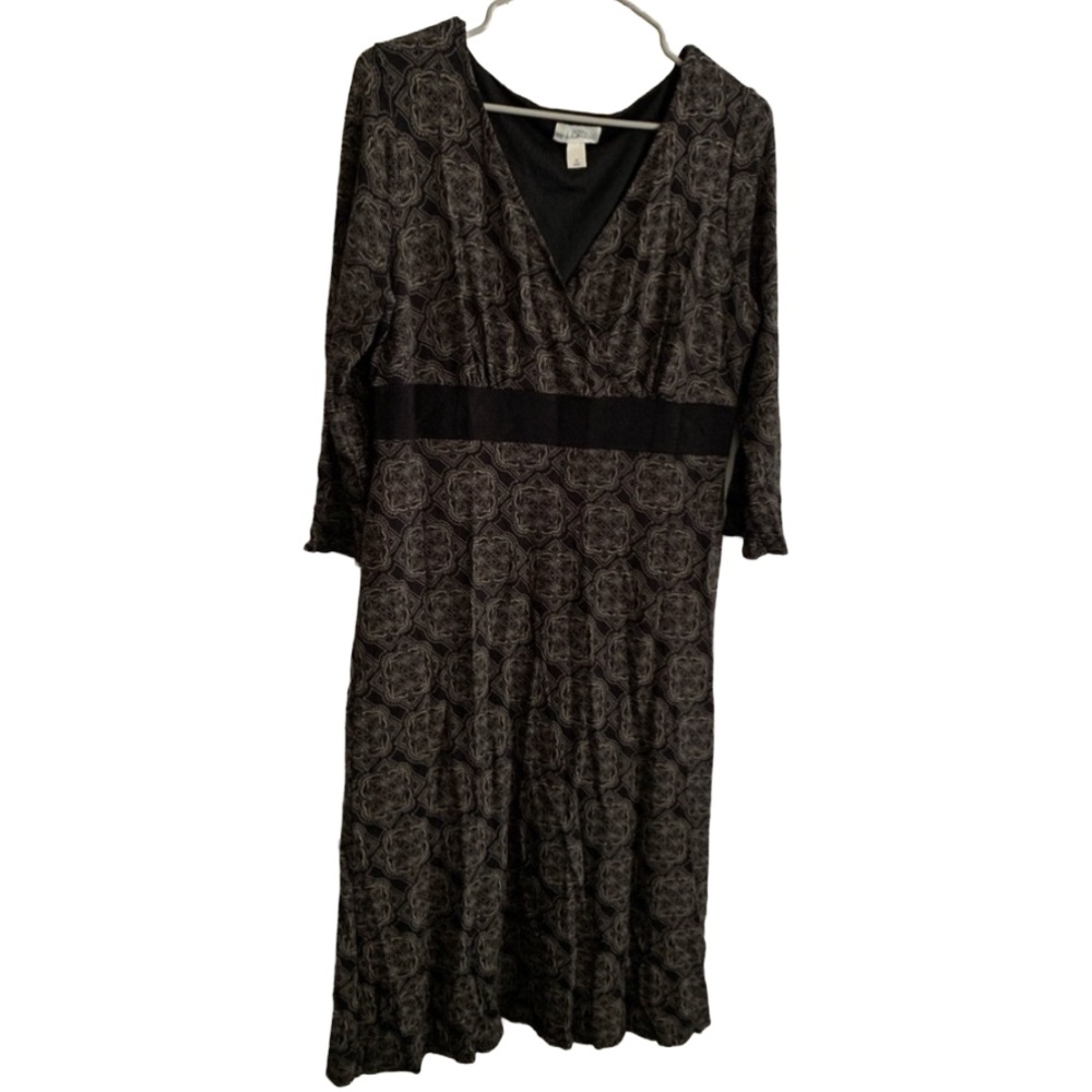 LOFT Women’s Wrap Front 3/4 Sleeve Black & Cream Print Midi Dress Size: 12